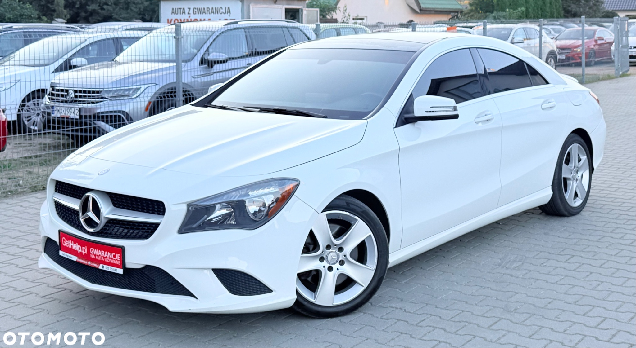 Mercedes-Benz CLA 250 4-Matic AMG Line - 17