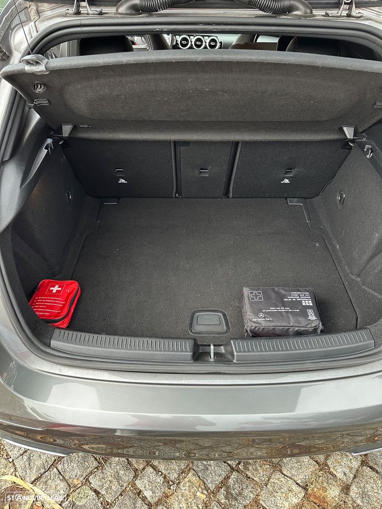 Mercedes-Benz A 180 d AMG Line Aut. - 12