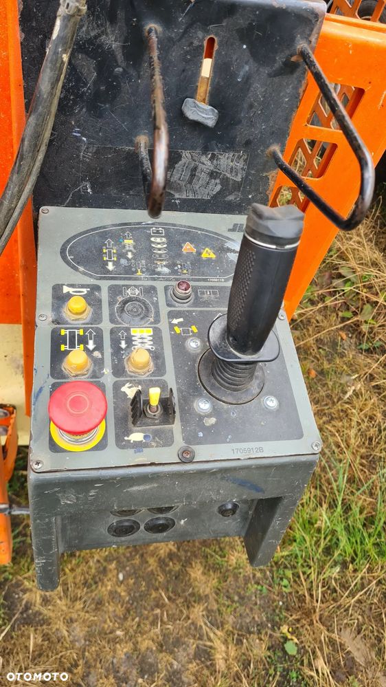 JLG 4069LE Podnośnik Nożycowy  14m Samojezdny Koszowy Zwyżka - 4