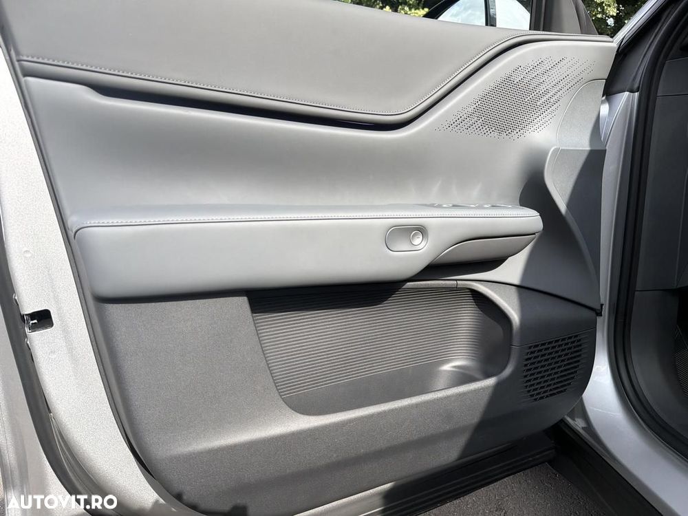 Xpeng G6 80.8 kWh AWD Performance - 15