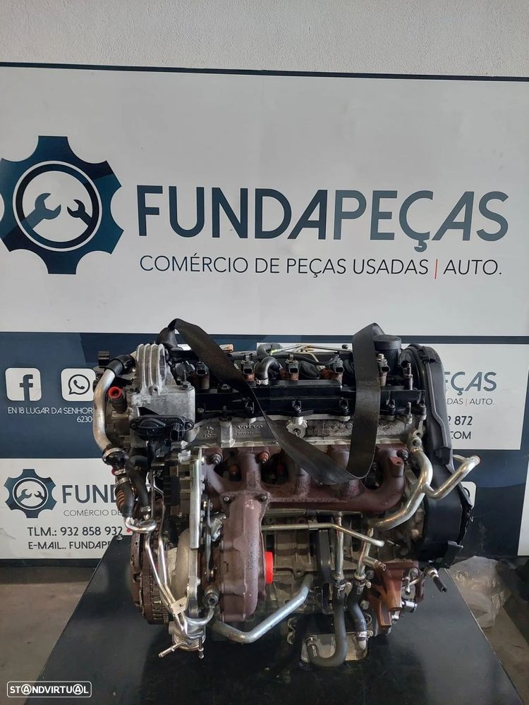Motor Volvo C30 D5 180Cv Ref: D5244T - 3
