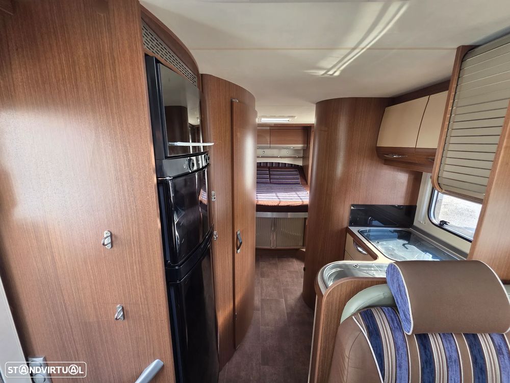 Burstner Privilége T727 2.3 130CV - 12