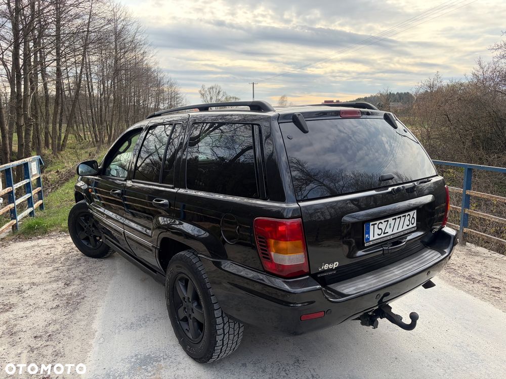 Jeep Grand Cherokee - 20