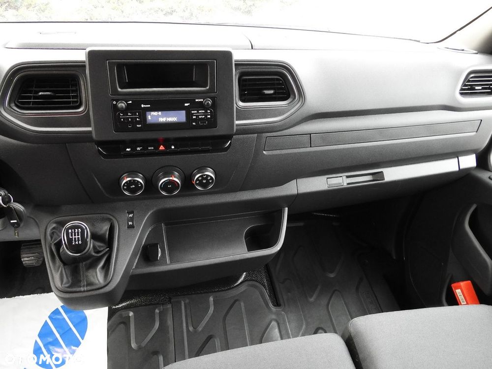 Renault MASTER PLANDEKA 10 PALET WEBASTO TEMPOMAT KLIMATYZACJA LEDY PNEUMATYKA  165KM - 35