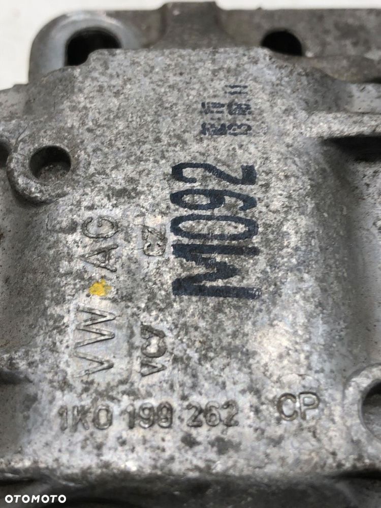 PODUSZKA SILNIKA  VW JETTA IV (162, 163, AV3, AV2) 2008 - 2022 1.2 TSI 77 kW [105 KM] benzyna 2010 - - 3