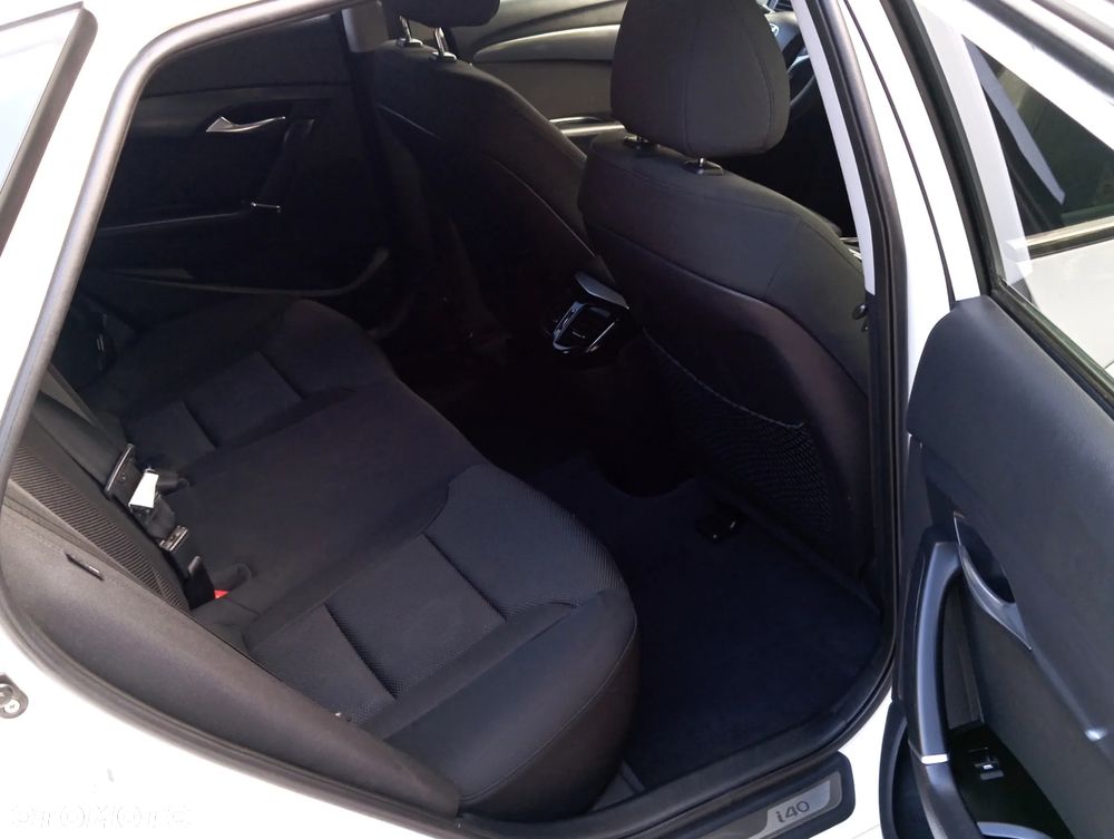 Hyundai i40 i40cw 1.6 Fifa World Cup Edition - 18