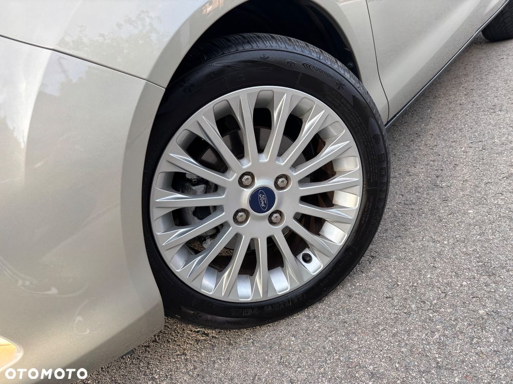 Ford B-MAX - 18