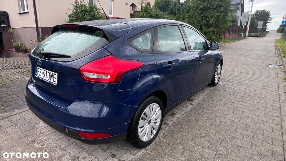 Ford Focus 1.5 TDCi SYNC Edition - 4