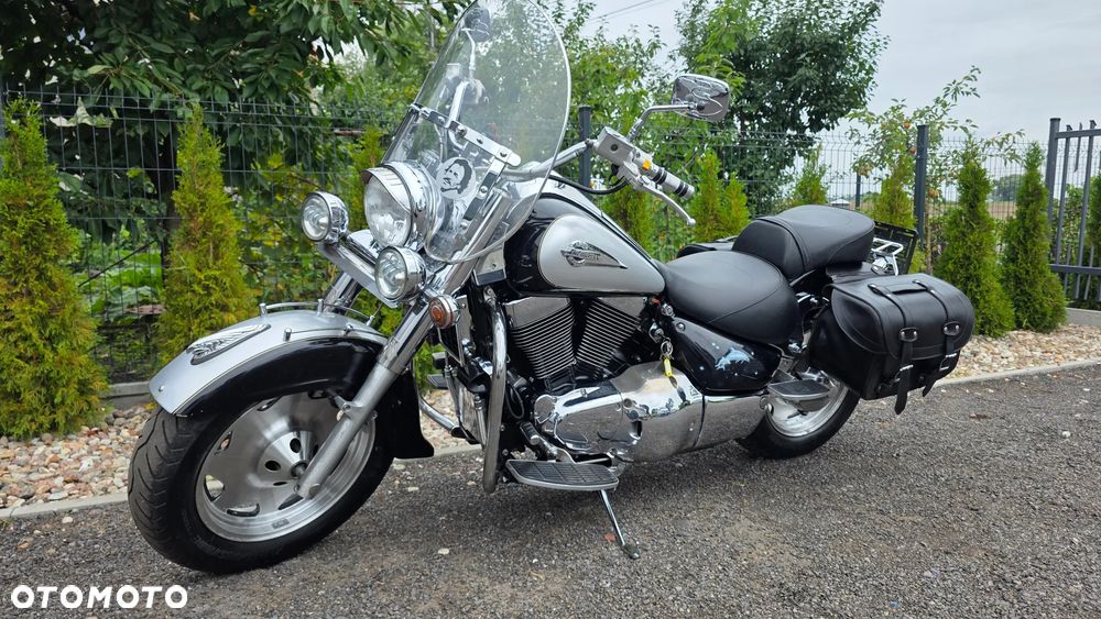 Suzuki Intruder - 34