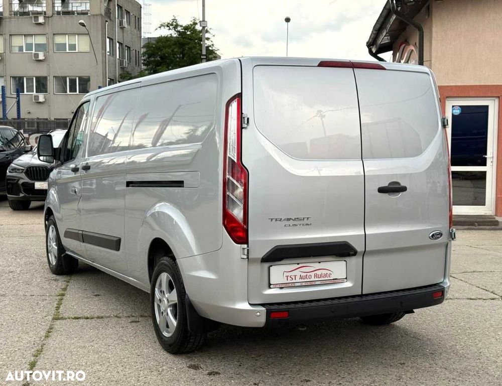Ford TRANSIT CUSTOM - 7