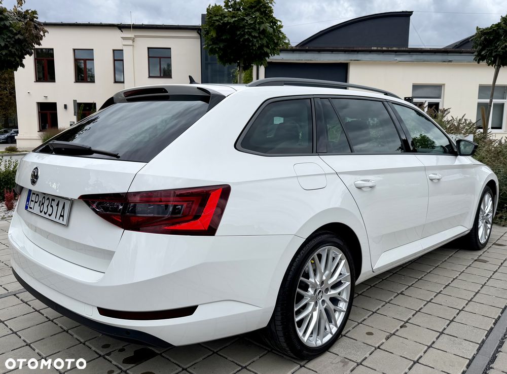 Skoda Superb 2.0 TDI Ambition - 8