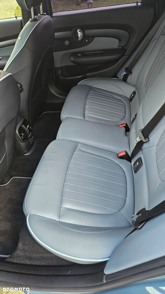 MINI John Cooper Works All4 Untold Edition - 16