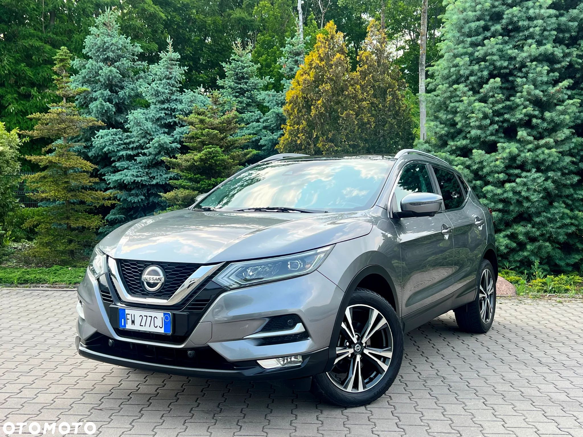 Nissan Qashqai 1.2 DIG-T Tekna+ - 1