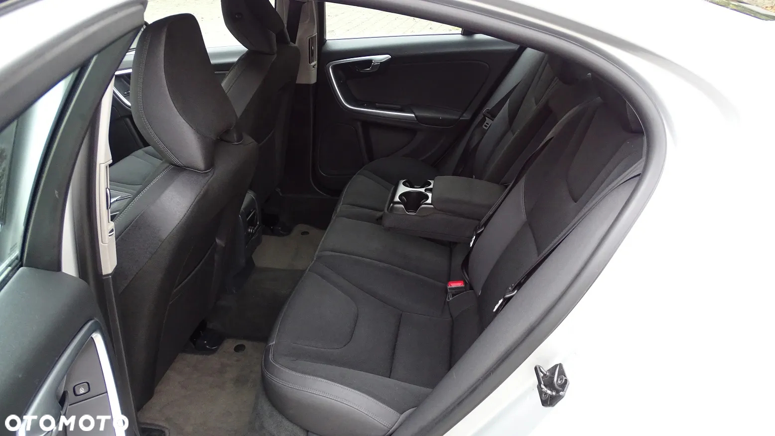 Volvo S60 D2 Kinetic - 14