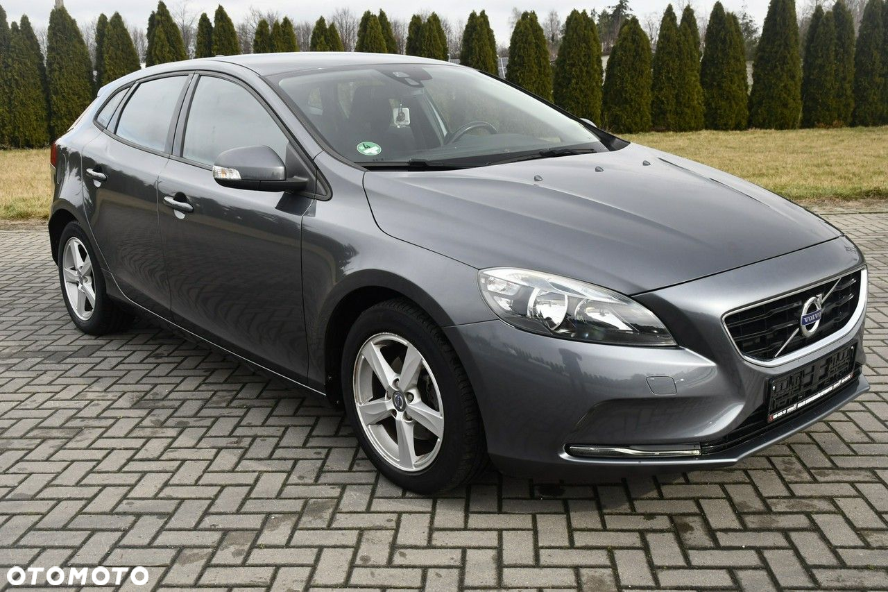 Volvo V40 - 4