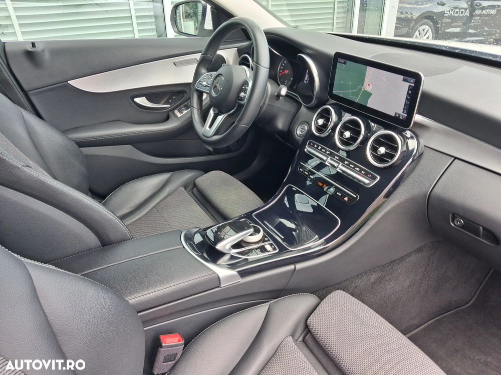Mercedes-Benz C 180 Aut. - 41