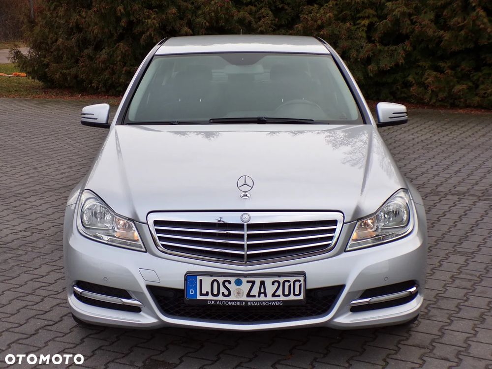 Mercedes-Benz Klasa C 180 BlueEFFICIENCY Elegance - 5