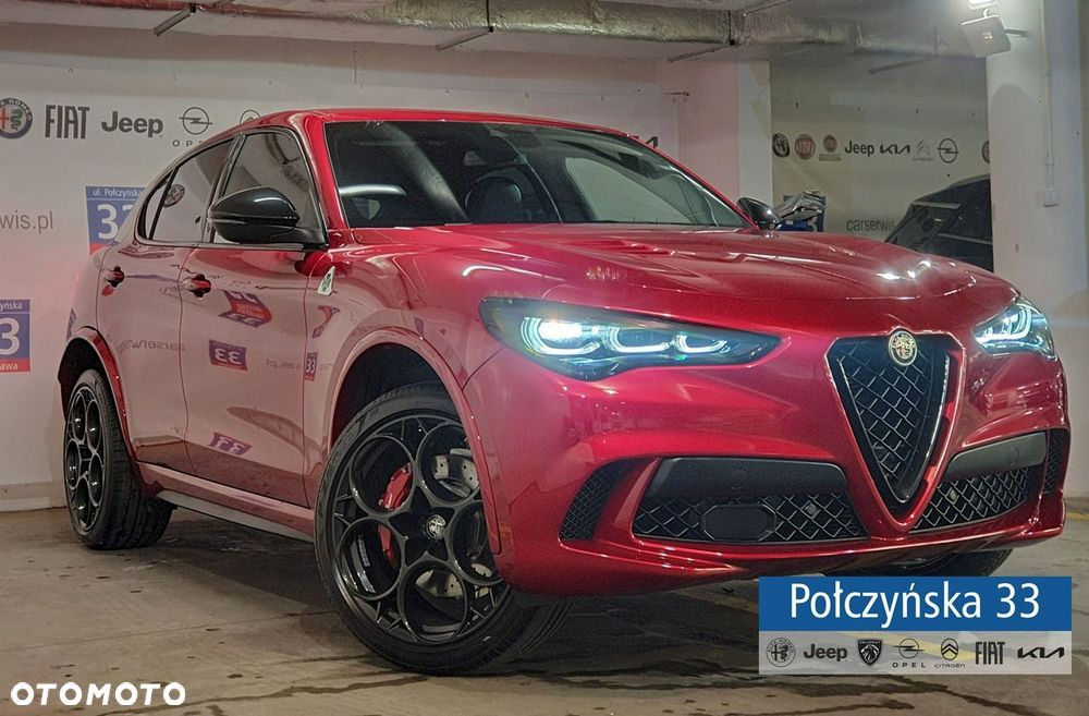 Alfa Romeo Stelvio - 4