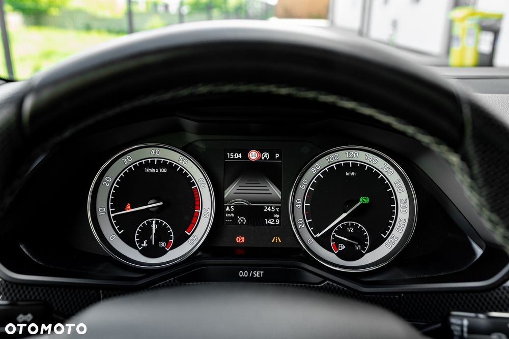 Skoda Superb 2.0 TSI 4x4 DSG Sportline - 28
