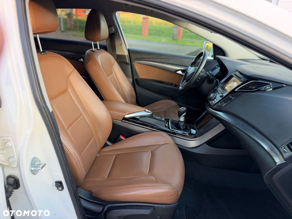 Hyundai i40 - 24