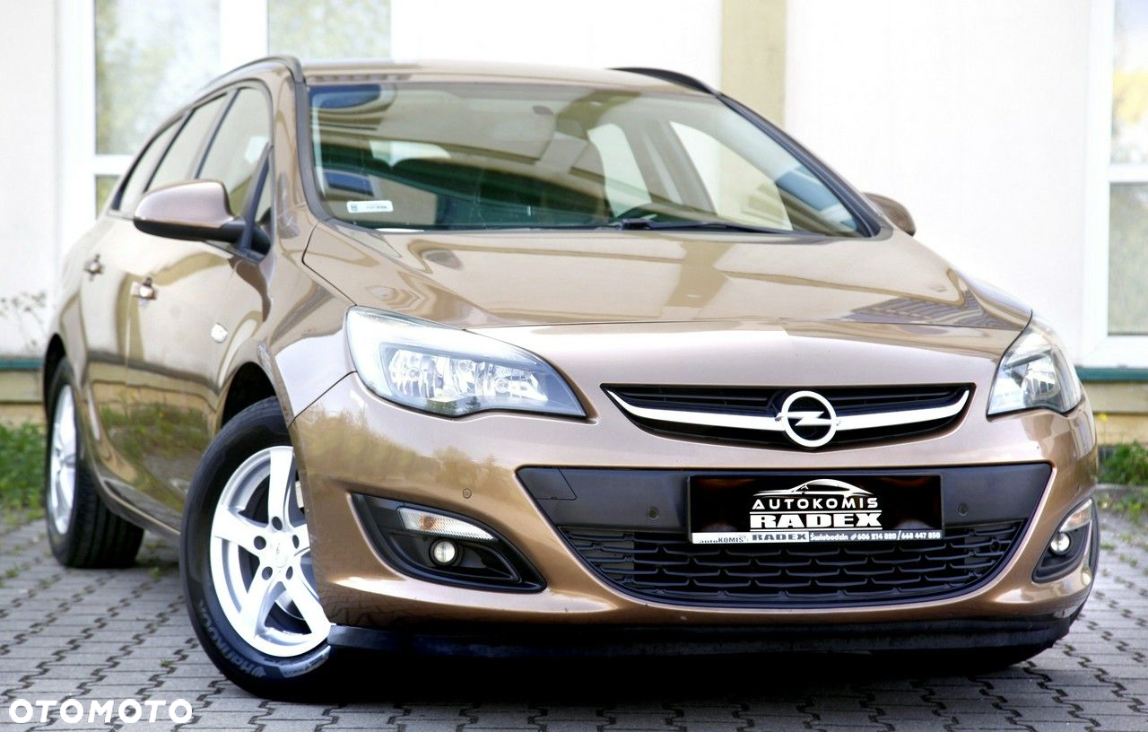 Opel Astra IV 2.0 CDTI Cosmo - 17