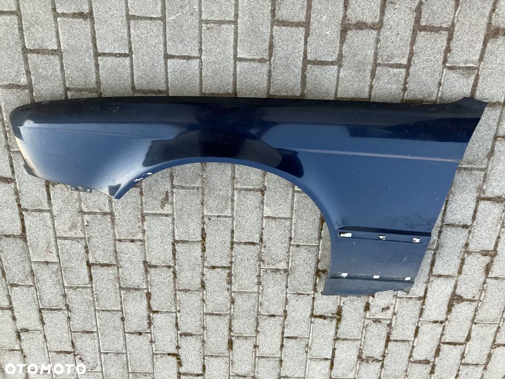 BŁOTNIK BMW E34 LIFT 540i 93r LEWY PRZÓD ORIENTBLAU - 2