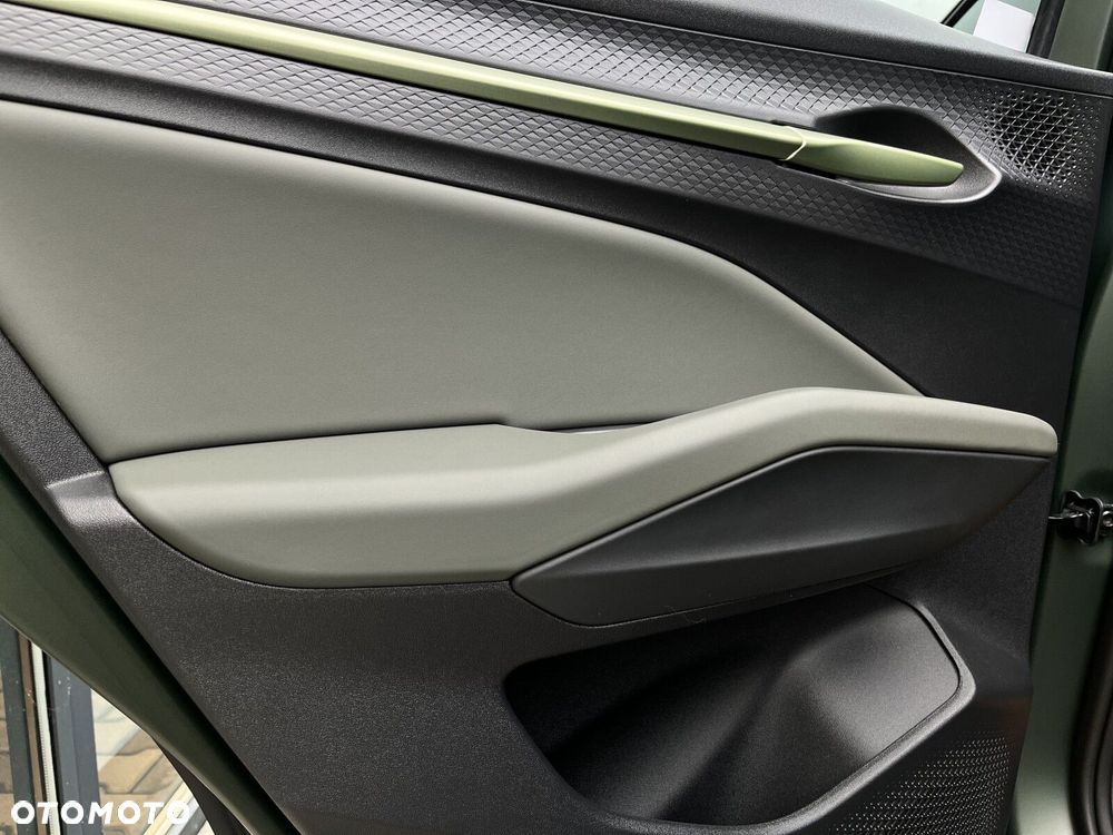 Cupra Raval 52kWh VZ - 17