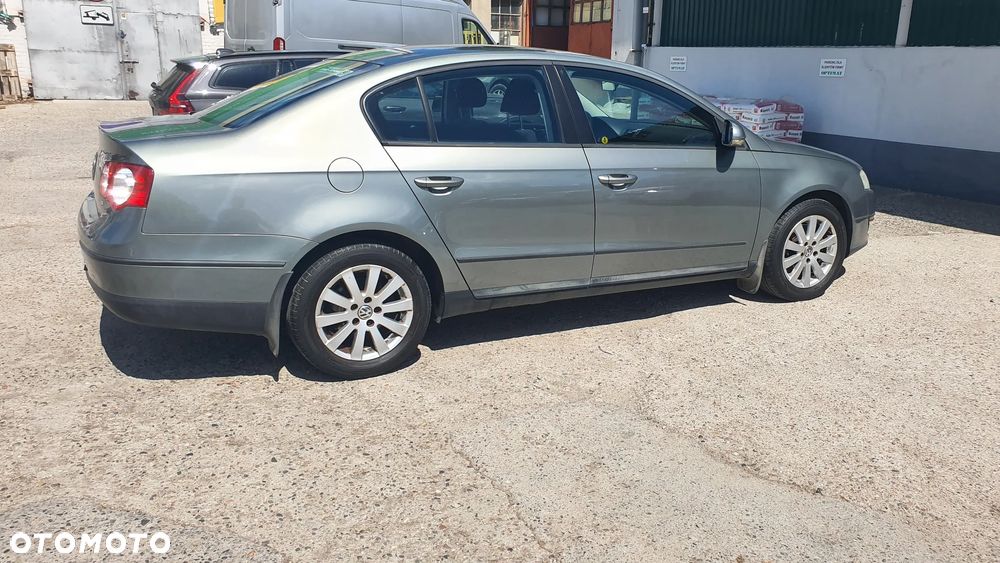 Volkswagen Passat 1.4 TSI Comfortline - 12