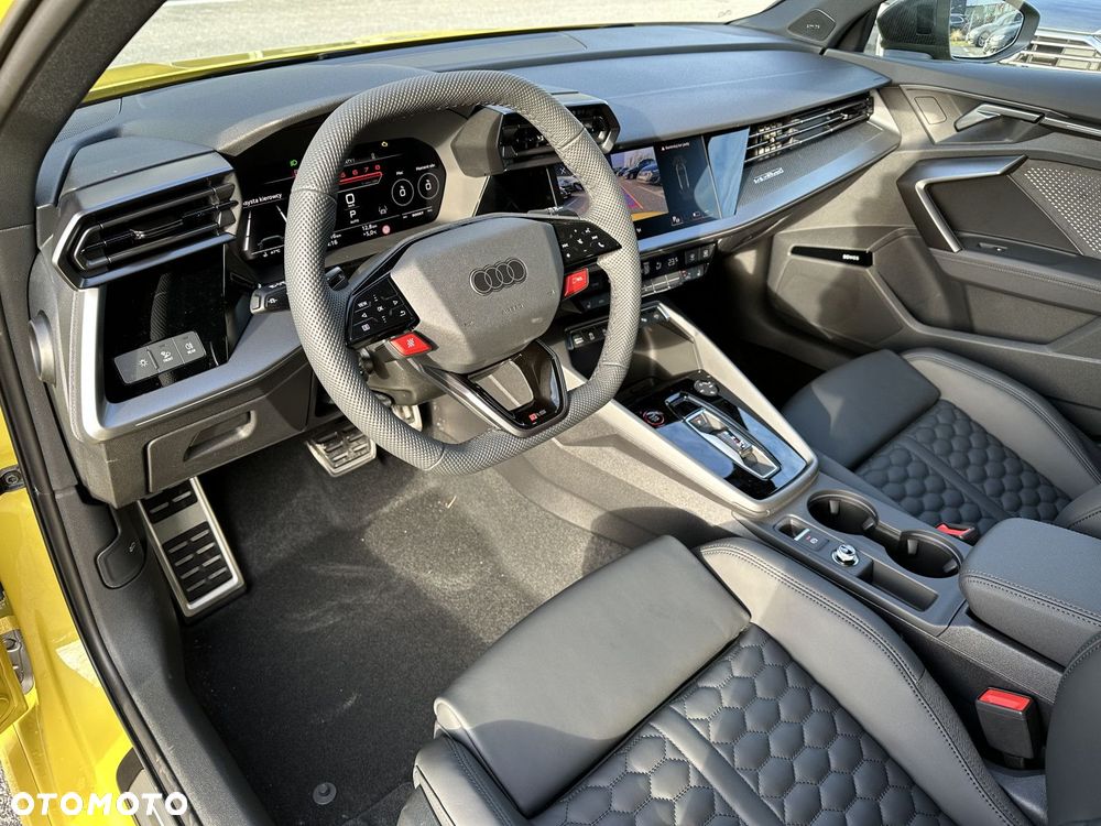 Audi RS3 Sportback - 12