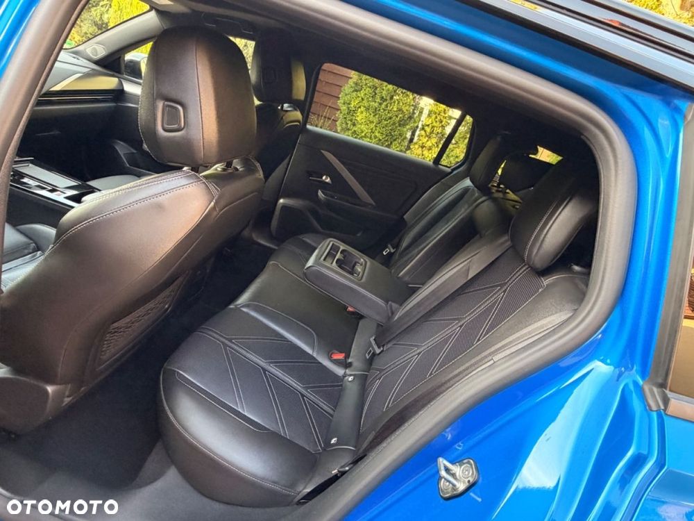 Opel Astra - 20