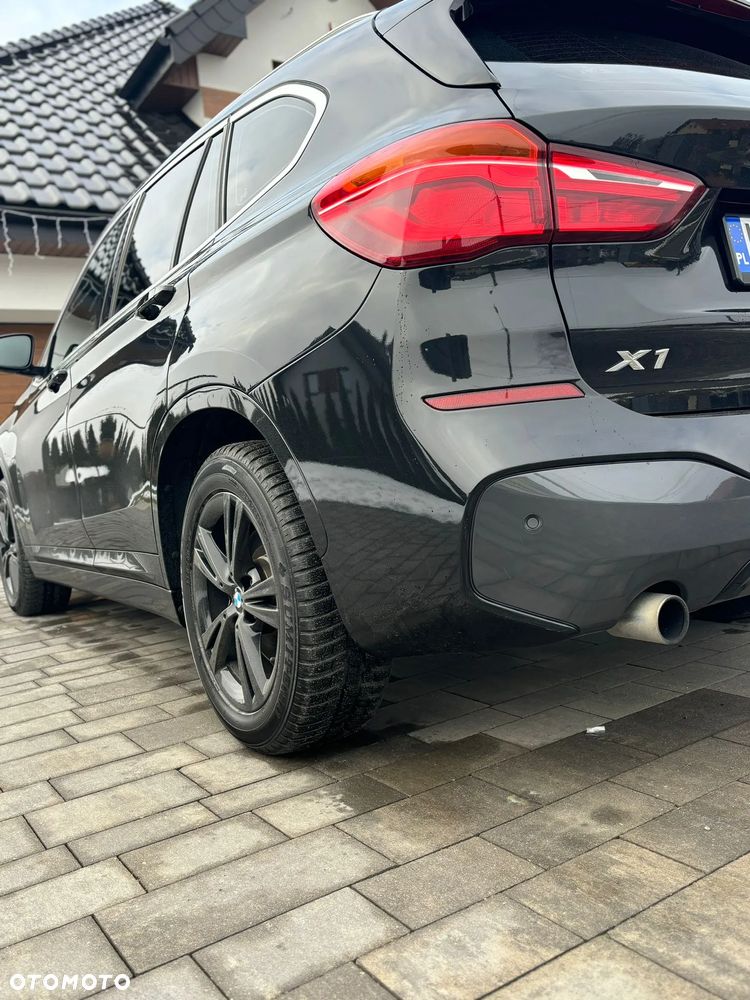 BMW X1 xDrive20i M Sport sport - 32