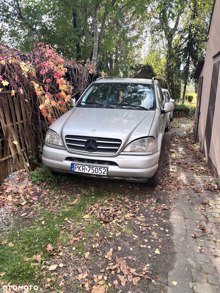 Mercedes-Benz ML - 1