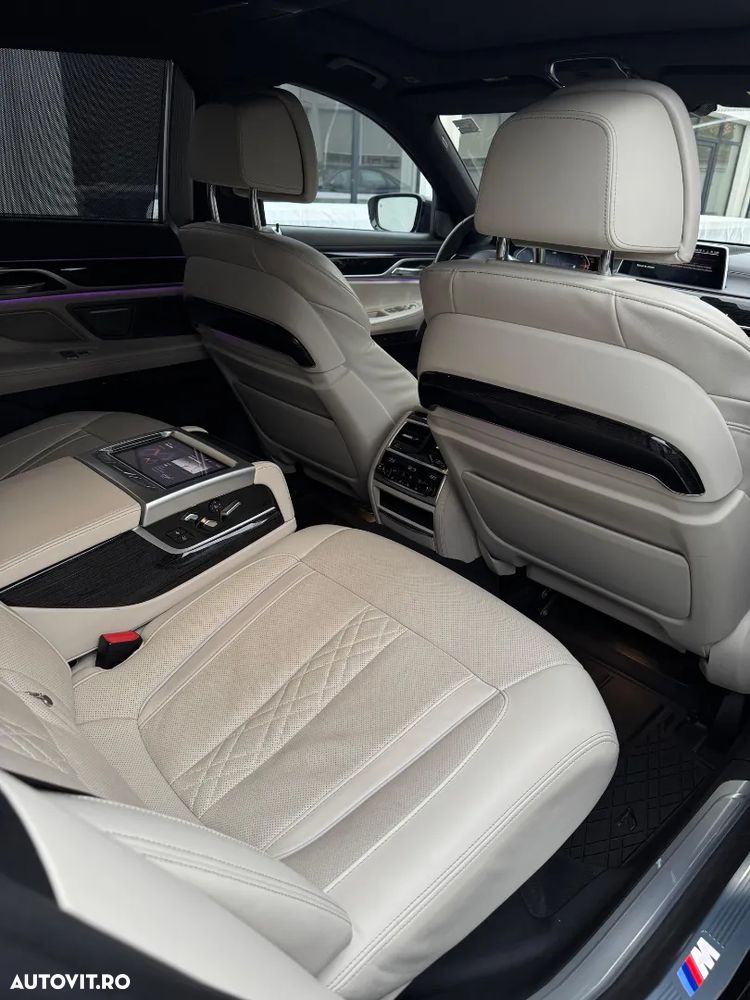 BMW Seria 7 740Ld xDrive - 27