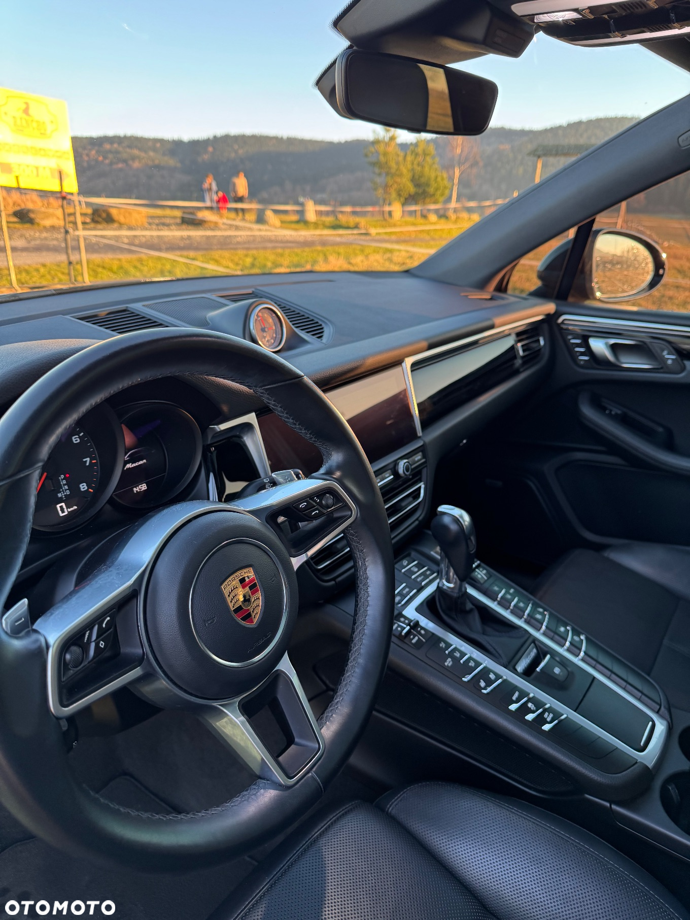 Porsche Macan Standard - 7