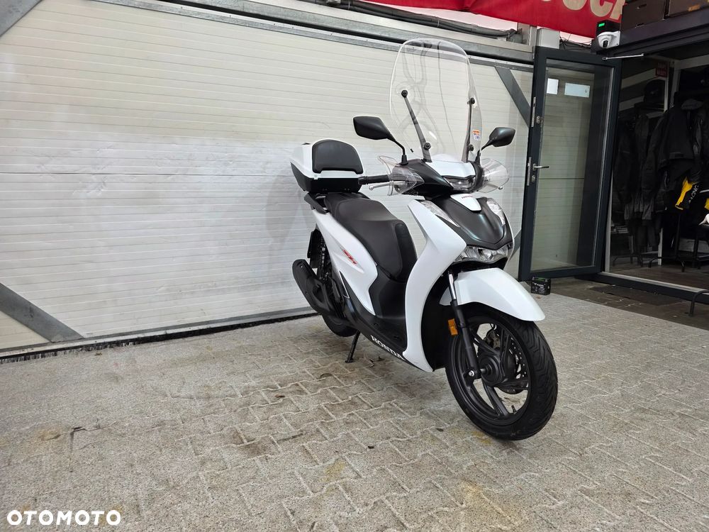 Honda SH - 5