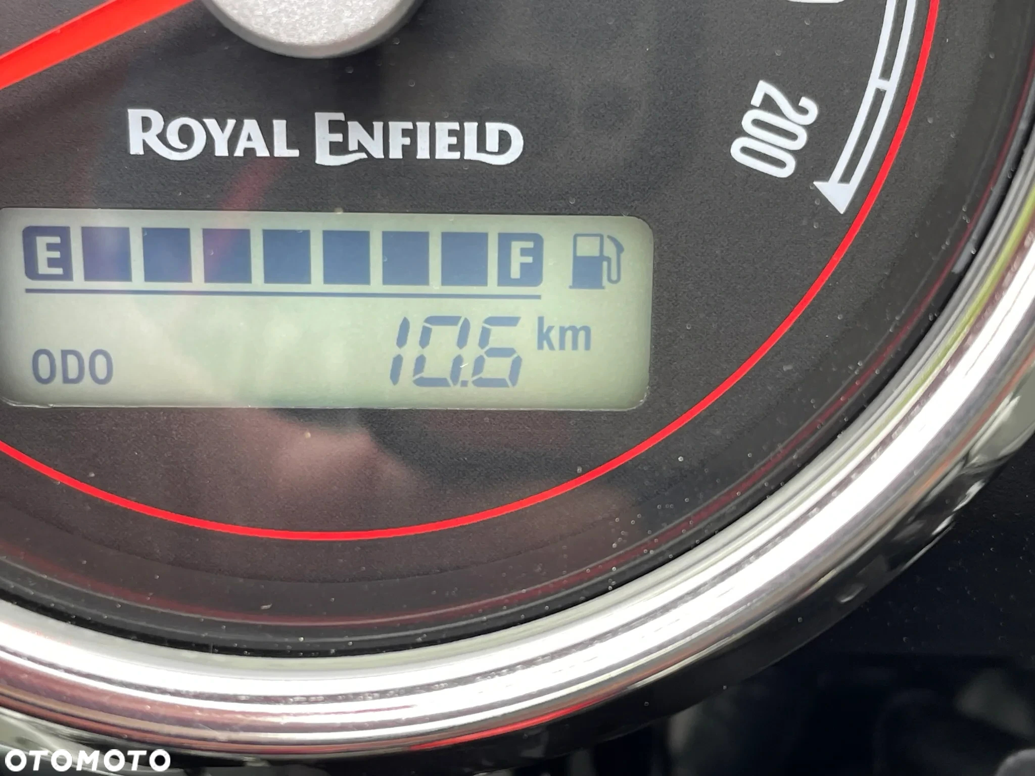 Royal Enfield Continental - 10