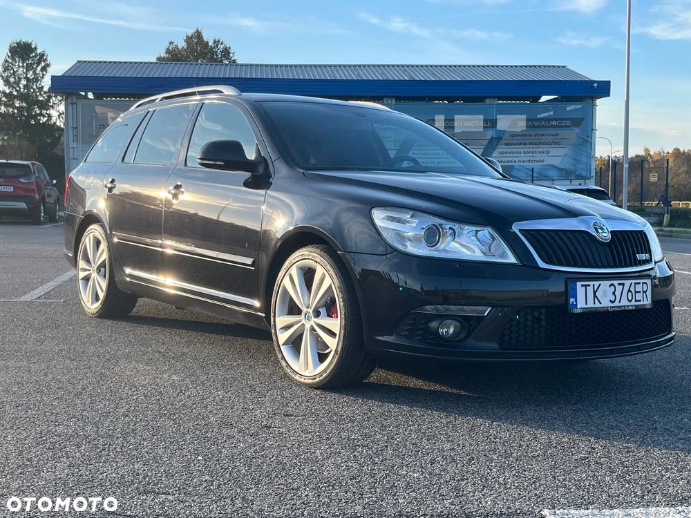 Skoda Octavia 2.0 TDI DPF RS DSG - 36