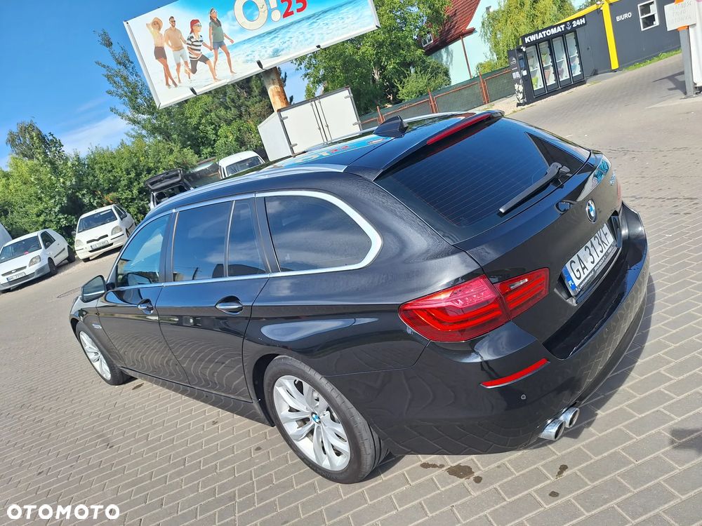 BMW Seria 5 525d - 10