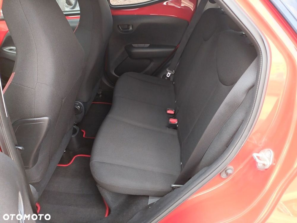Toyota Aygo - 14