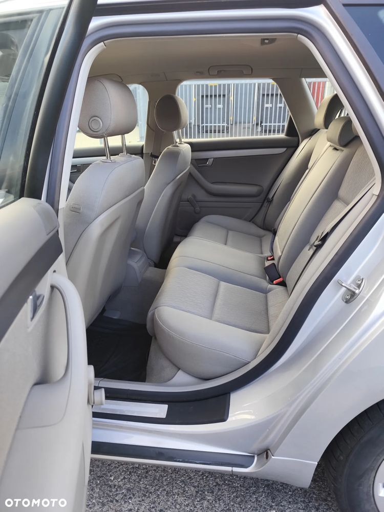 Audi A4 Avant 1.8 T - 19