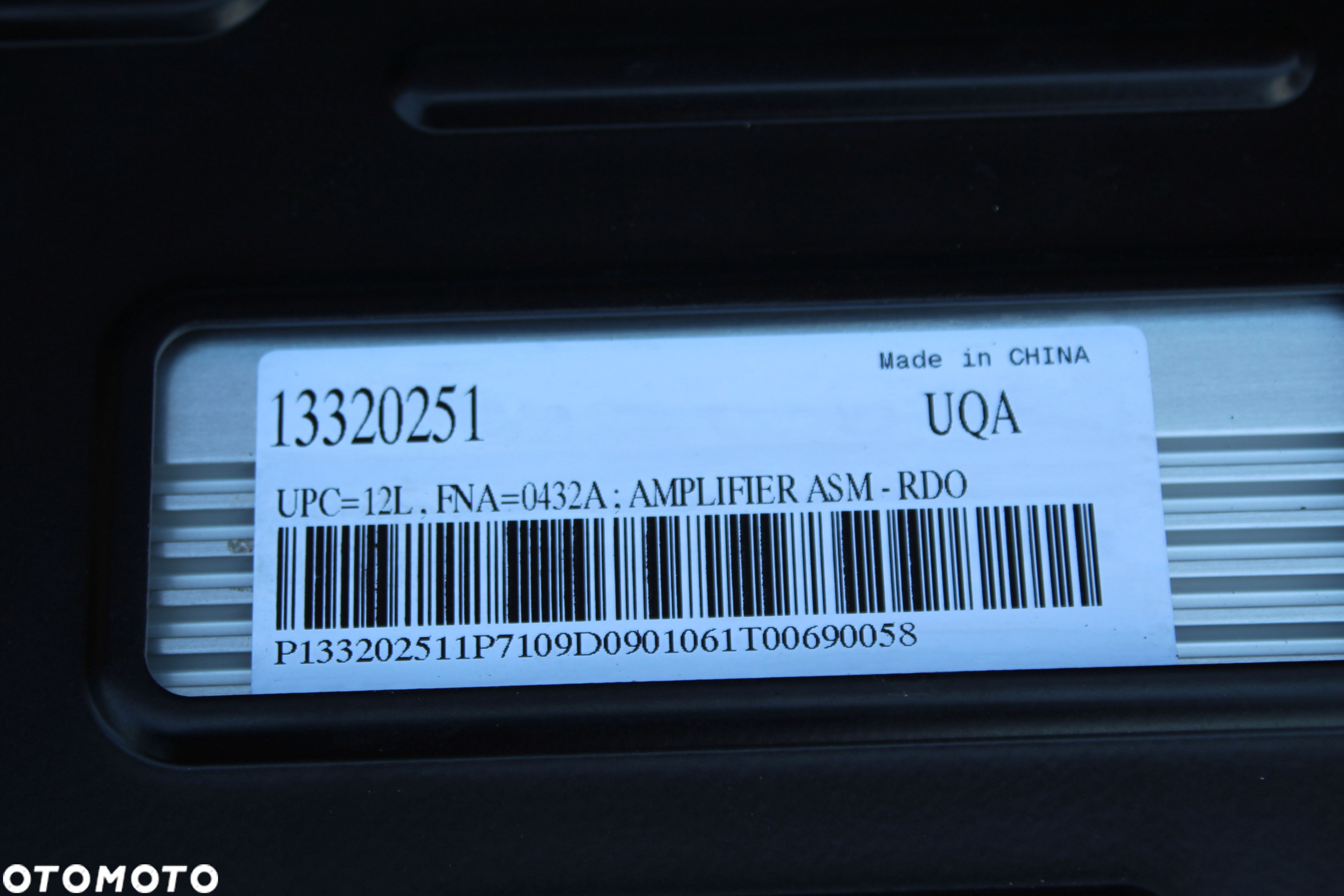 WZMACNIACZ SUBWOOFER GŁOŚNIKI INSIGNIA A 13240963 13320251 - 12