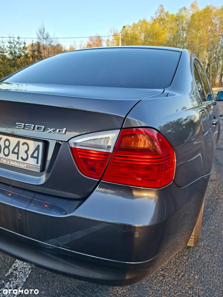 BMW Seria 3 - 16