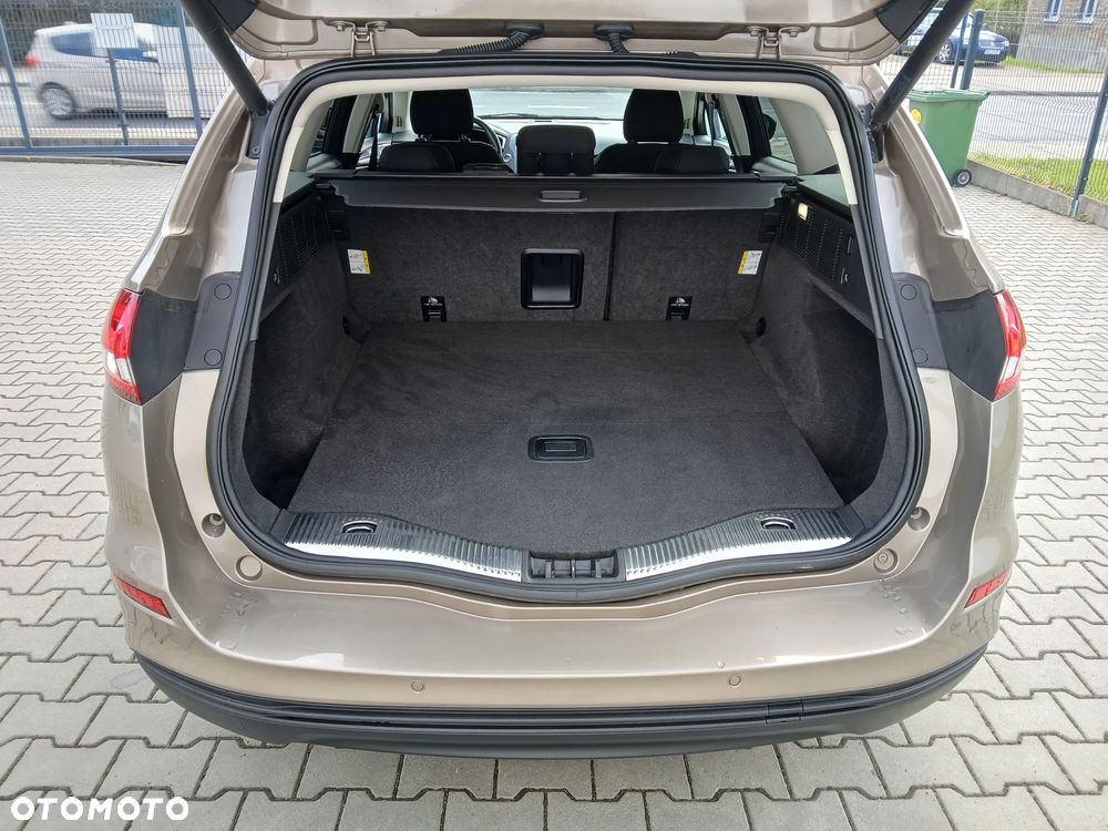 Ford Mondeo 2.0 EcoBlue Titanium - 32