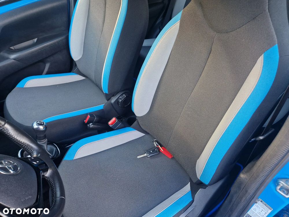 Toyota Aygo x-cite - 9