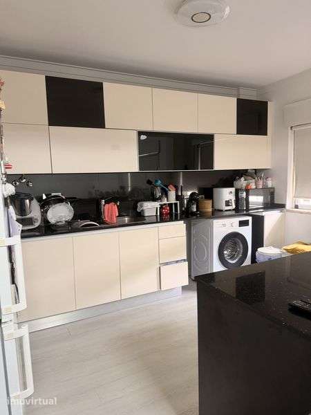 Arrendo apartamento T2 em Pinhal Frades - Grande imagem: 2/12