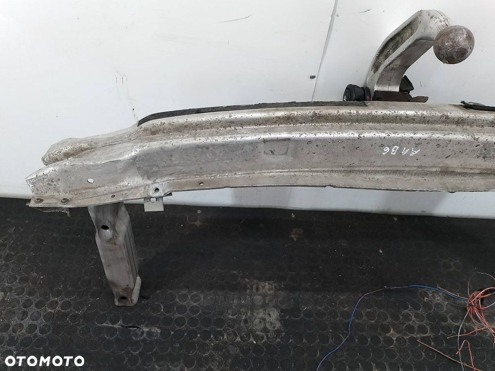 HAK HOLOWNICZY AUDI A4 B6 8E0807309D  AD469A SEDAN - 3