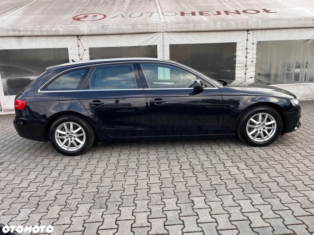 Audi A4 Avant 1.8 TFSI Attraction - 12