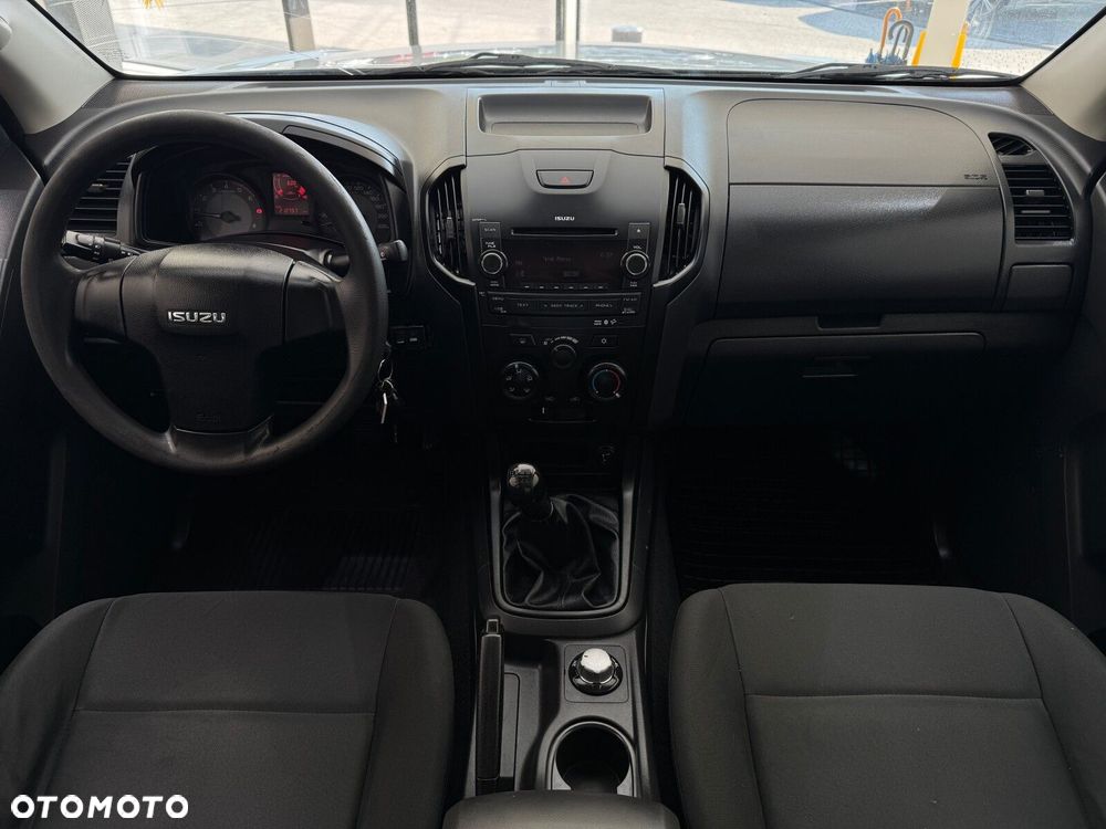 Isuzu D-Max - 14