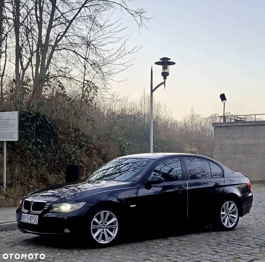 BMW Seria 3 318d - 8