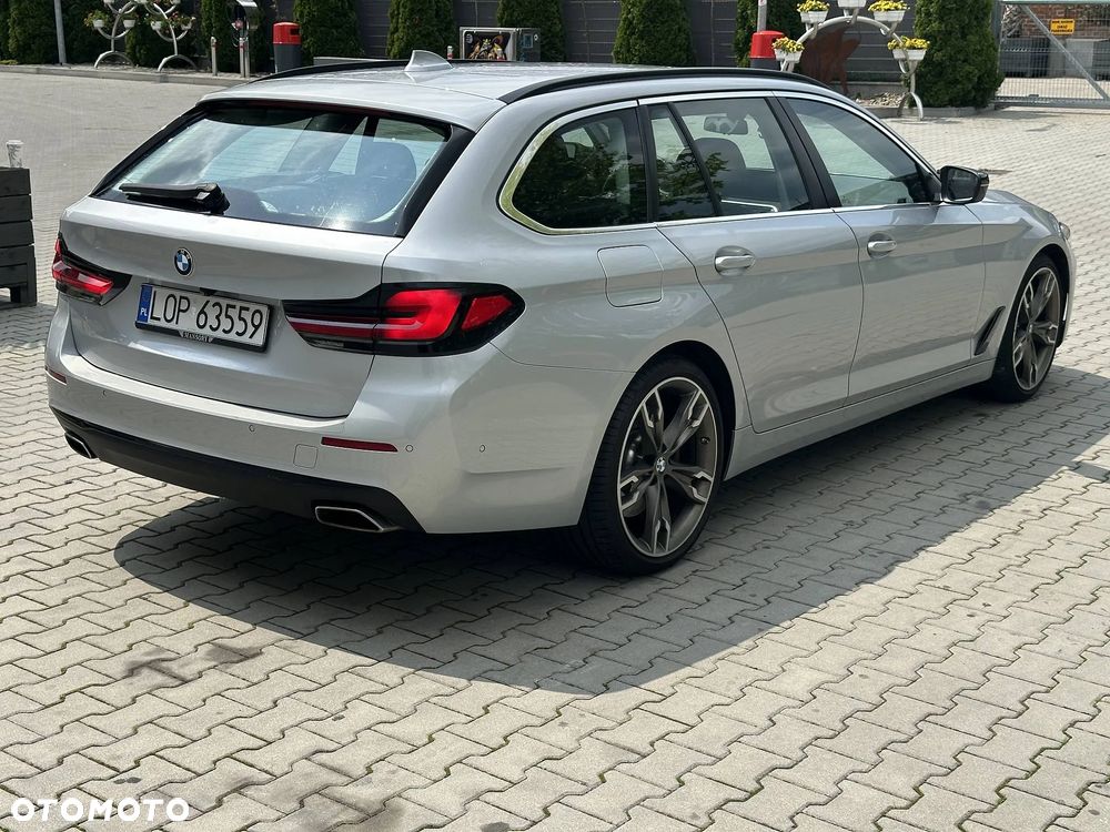 BMW Seria 5 530d xDrive - 3